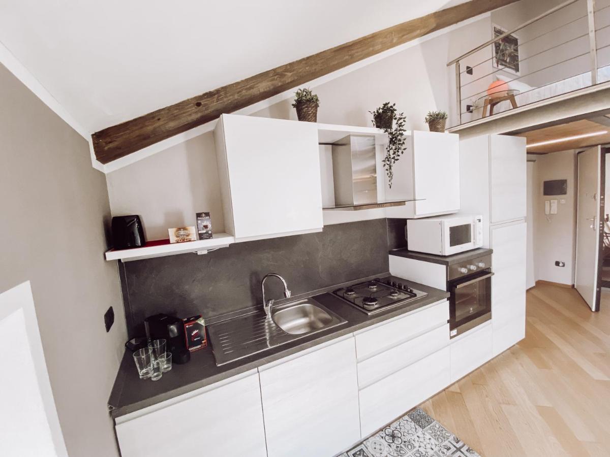 Historic Center Charming Apartment Free Wi-Fi Savigliano Zewnętrze zdjęcie