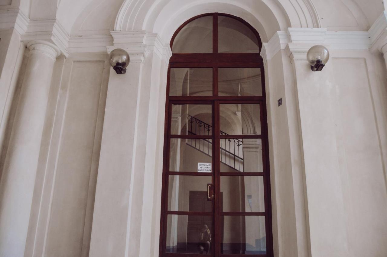 Historic Center Charming Apartment Free Wi-Fi Savigliano Zewnętrze zdjęcie