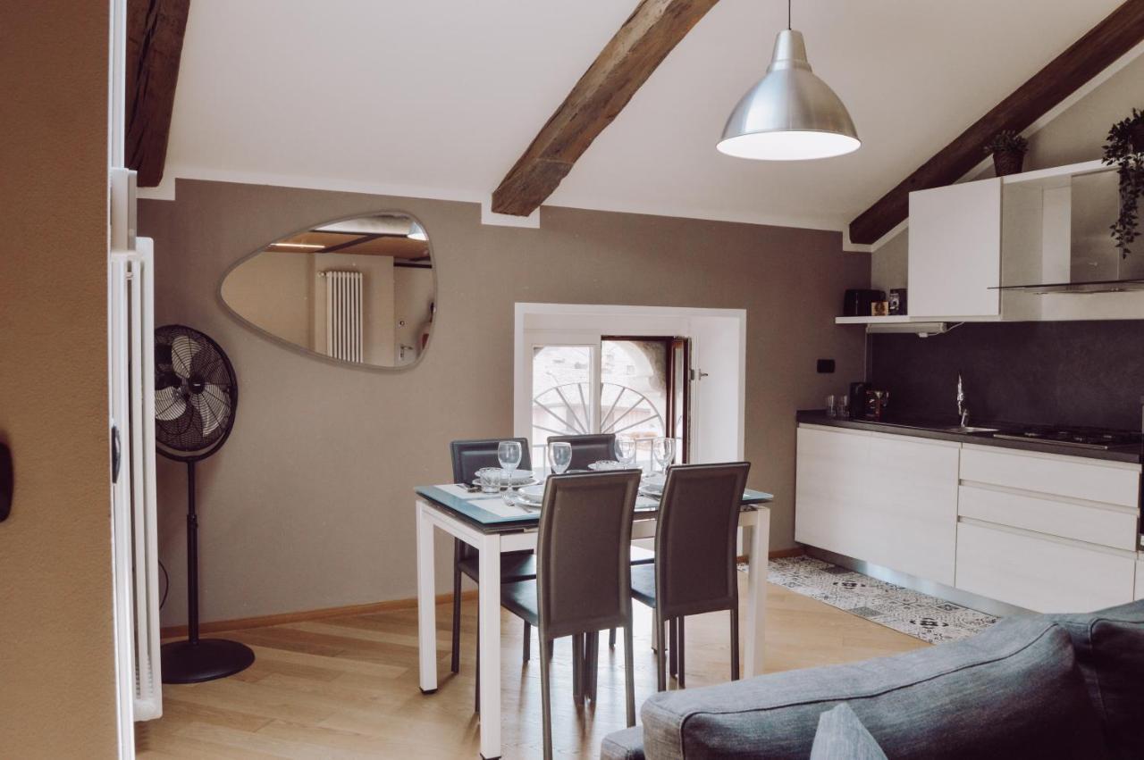 Historic Center Charming Apartment Free Wi-Fi Savigliano Zewnętrze zdjęcie